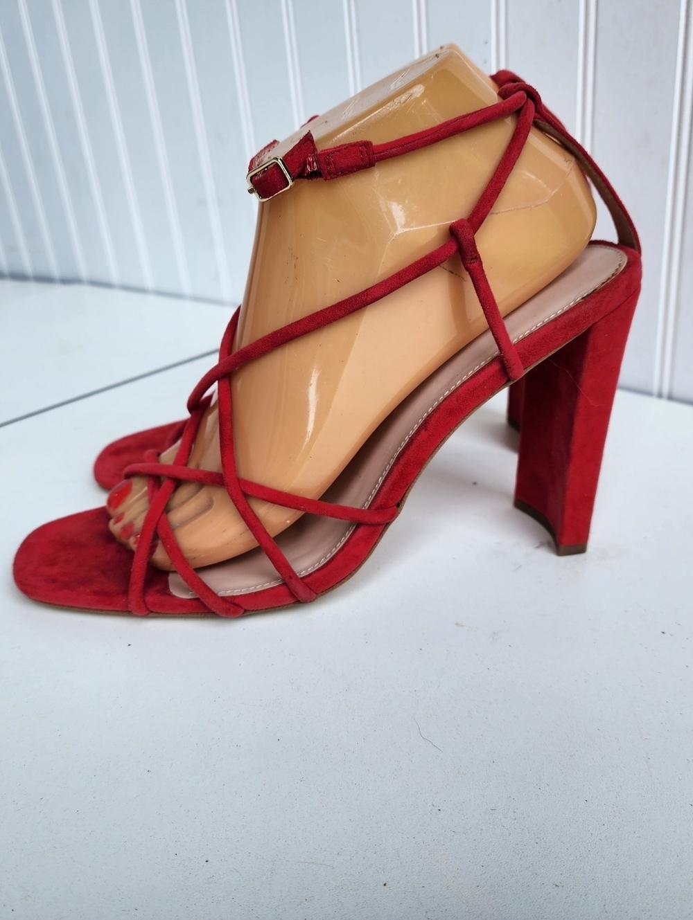 BCBGeneration Wanni Red Strappy Suede Chunky Heeled Sandals Sz 10M